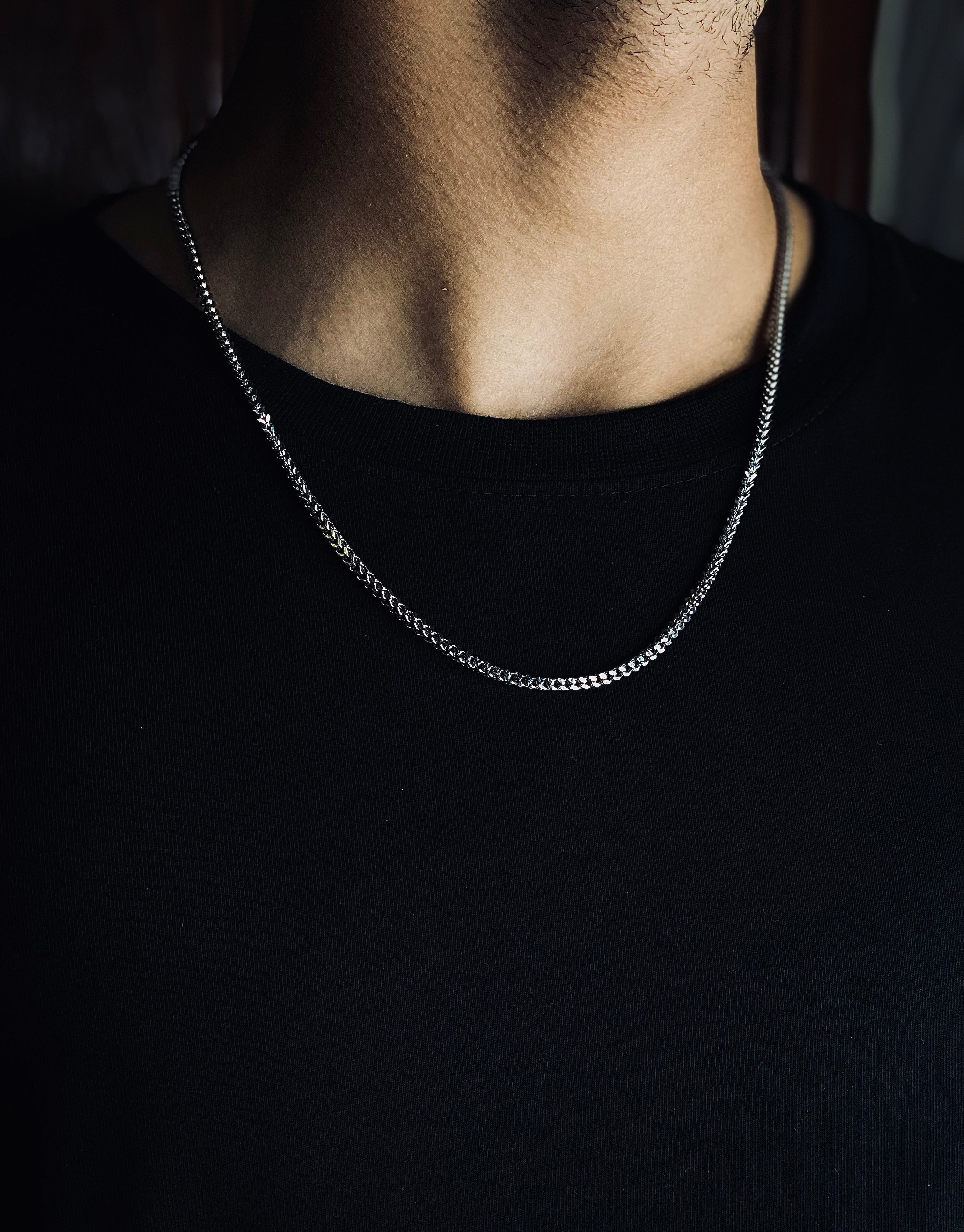 CURB CHAIN
