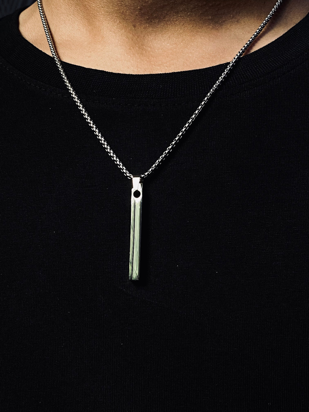 IRON BAR PENDANT