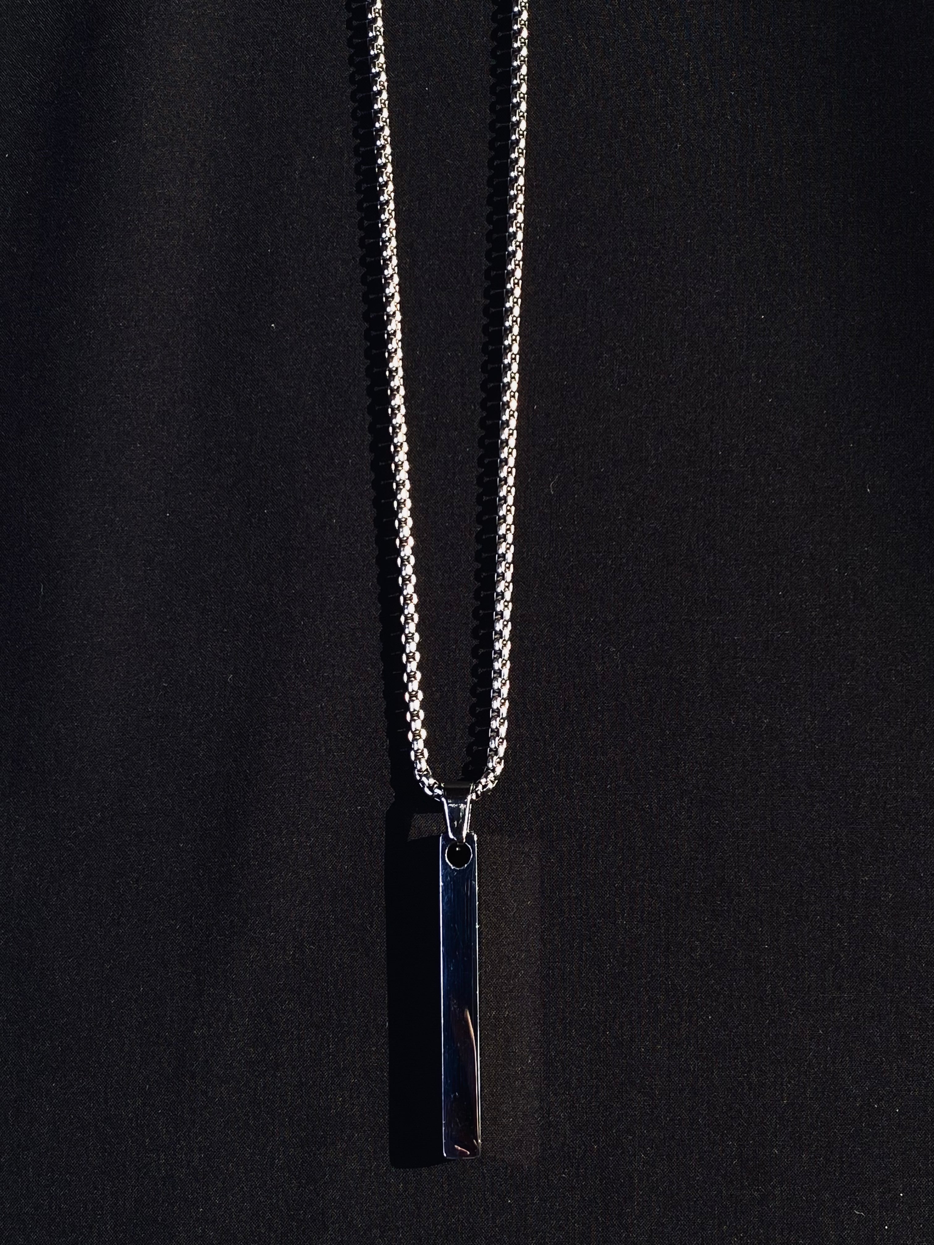 IRON BAR PENDANT