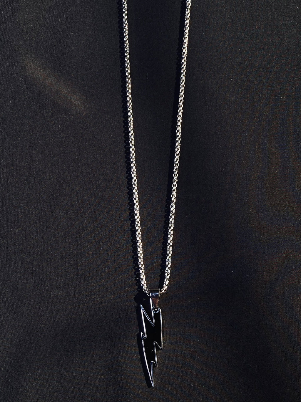 STORM FANG PENDANT