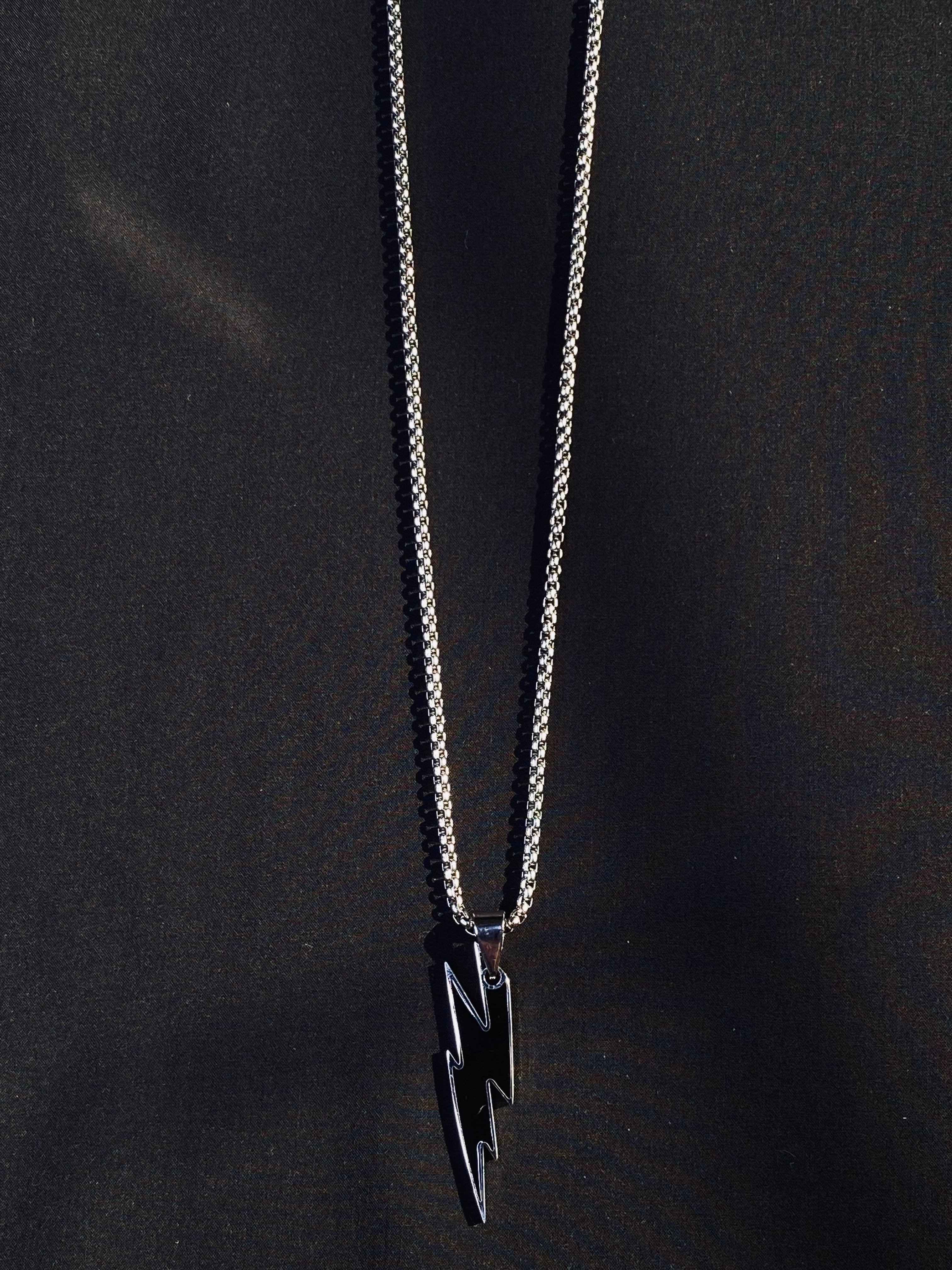 STORM FANG PENDANT