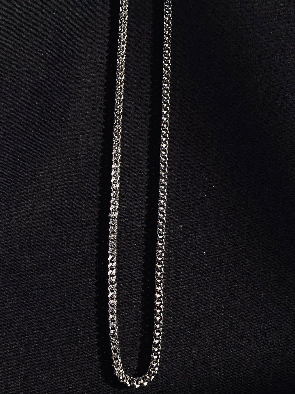 CURB CHAIN