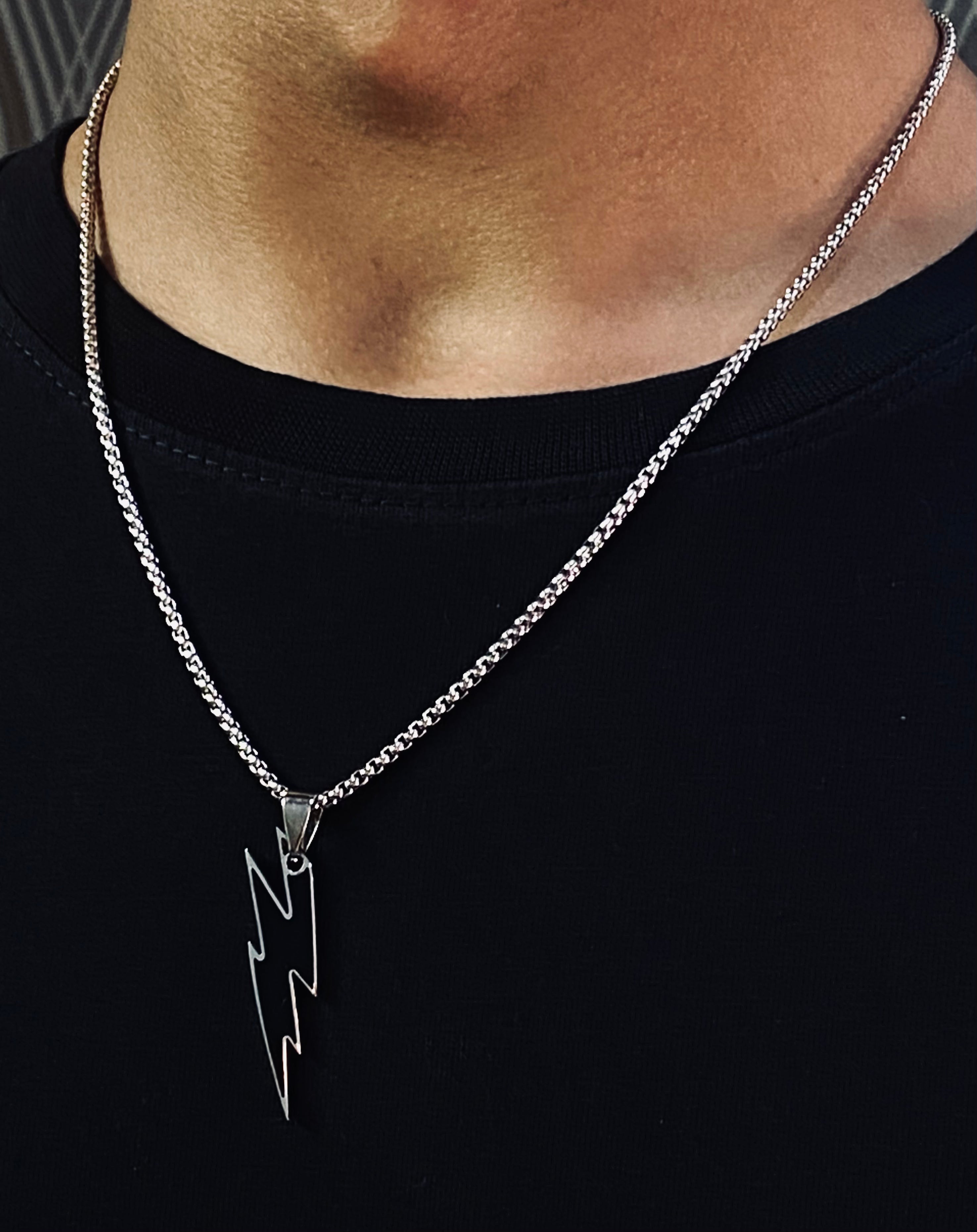 STORM FANG PENDANT