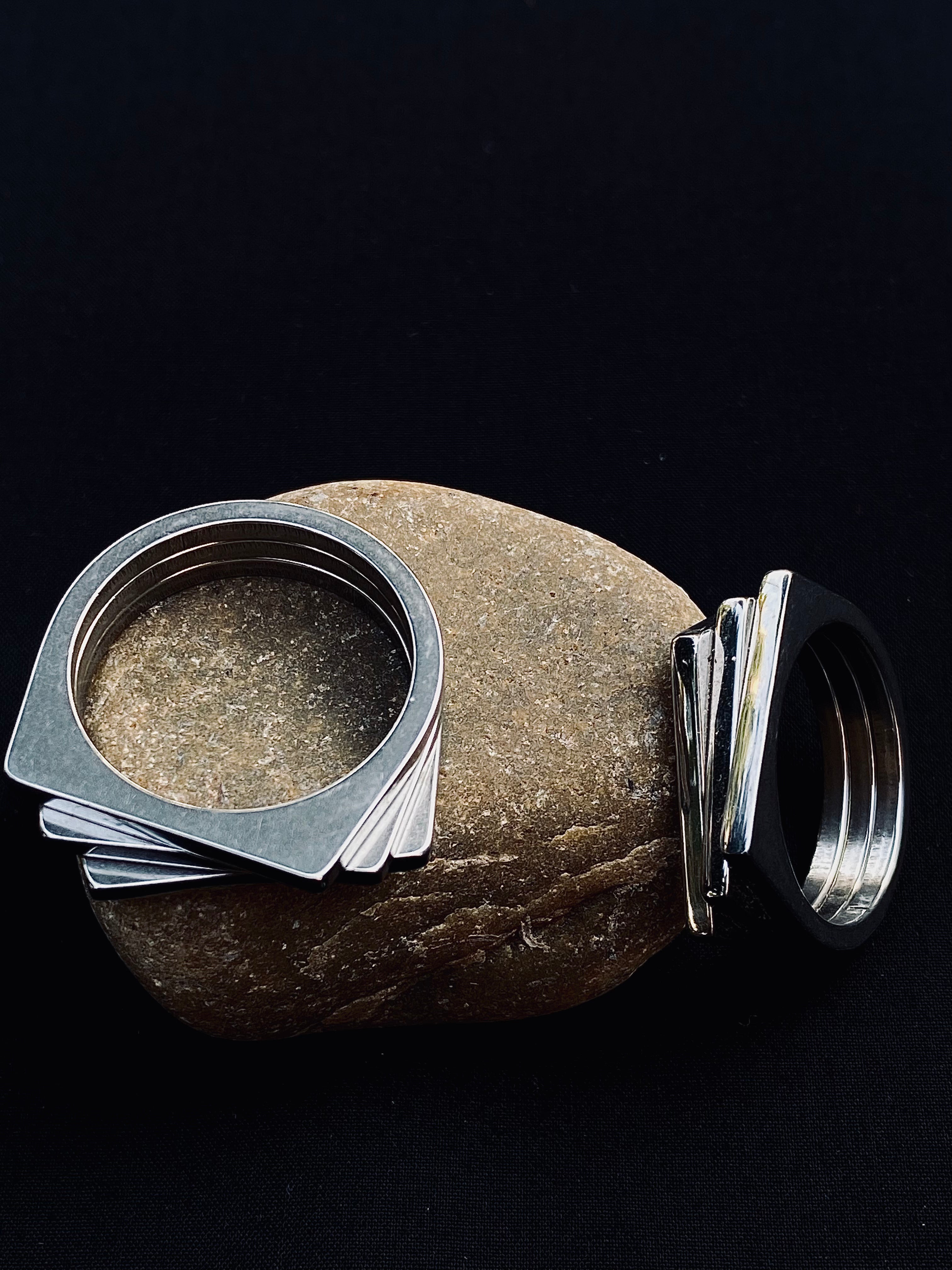 LUXE LAYER RING