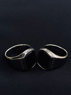 SHADOW ONYX RING