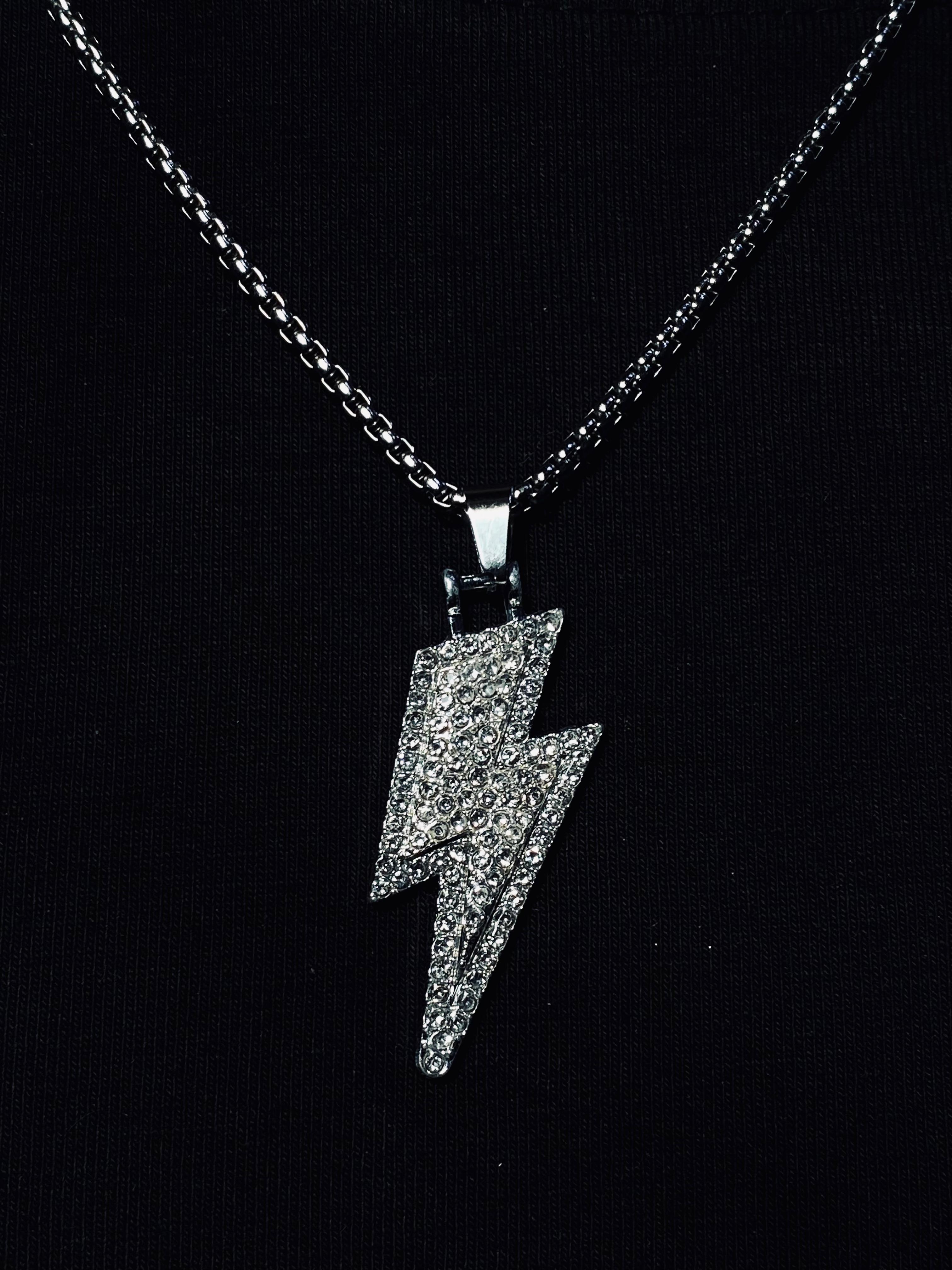 THUNDER STRIKE PENDANT