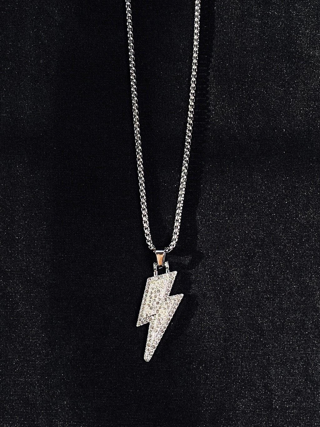 THUNDER STRIKE PENDANT